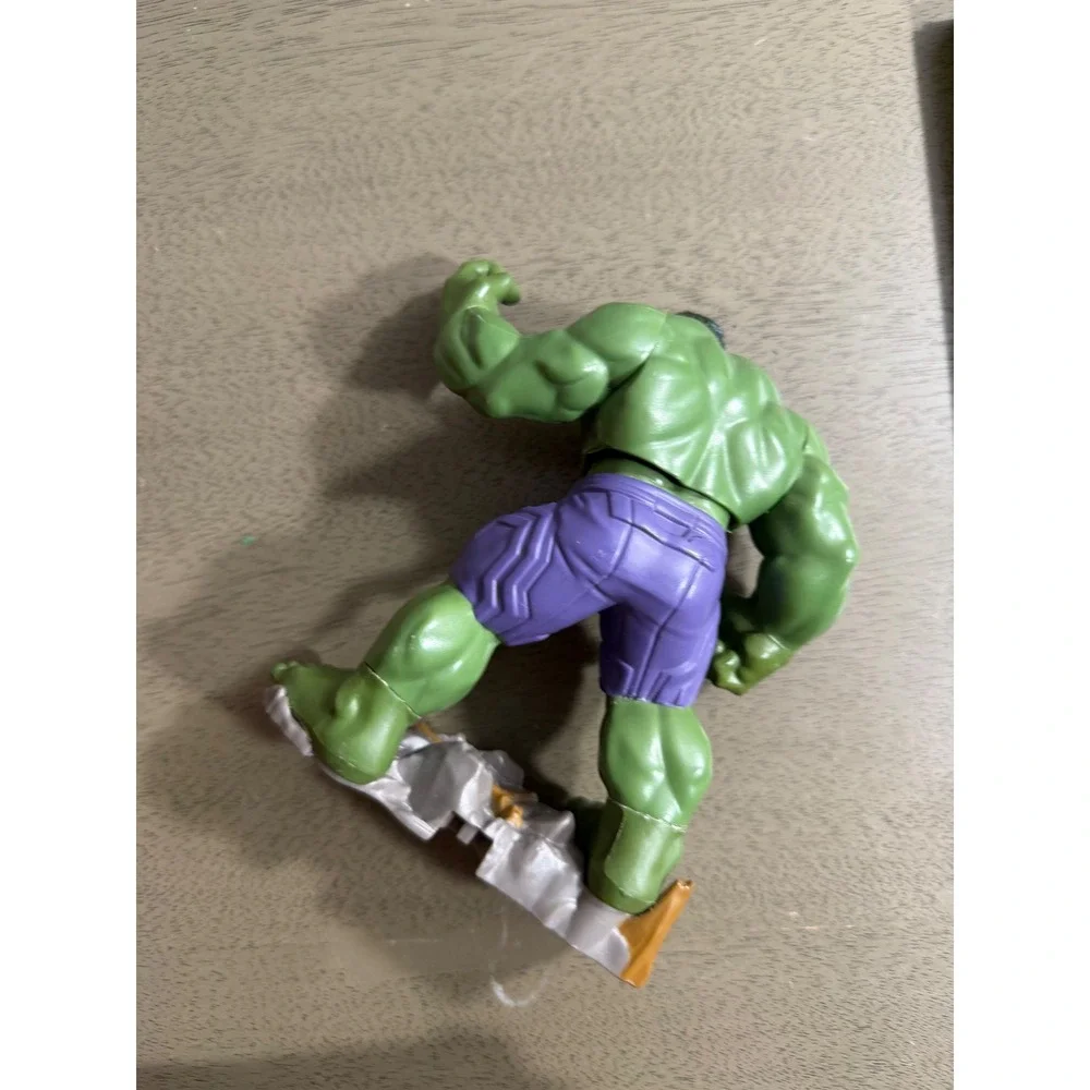 Marvel Playmation Avengers Hulk Smart Figure Hasbro B2854 Green Purple Action